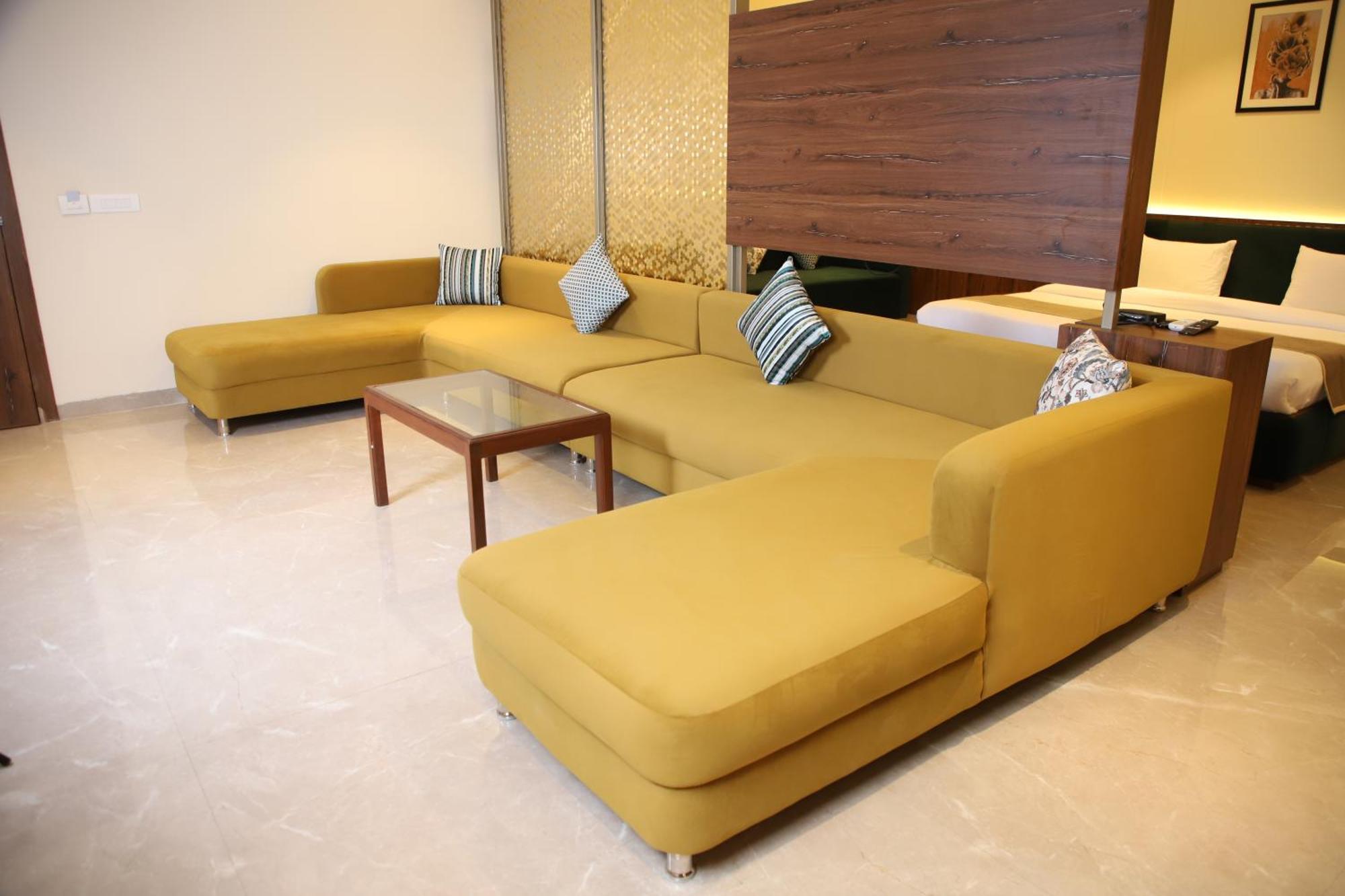 Pink Villa Boutique Hotel Meerut Esterno foto
